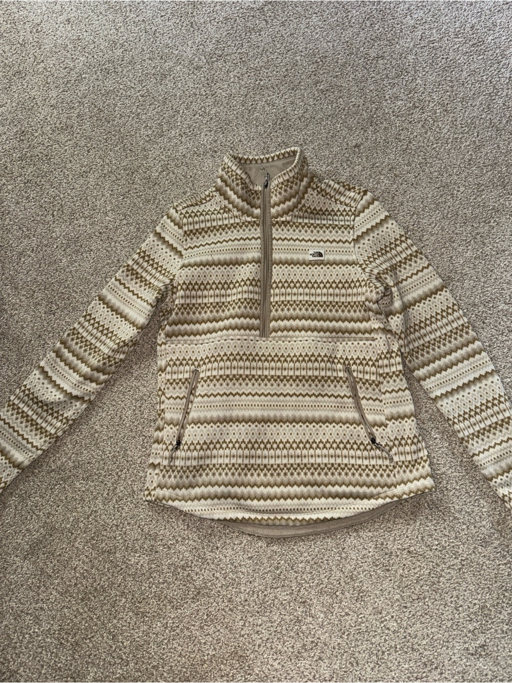 The North Face Beige and Cream Quarter-Zip Pullover
